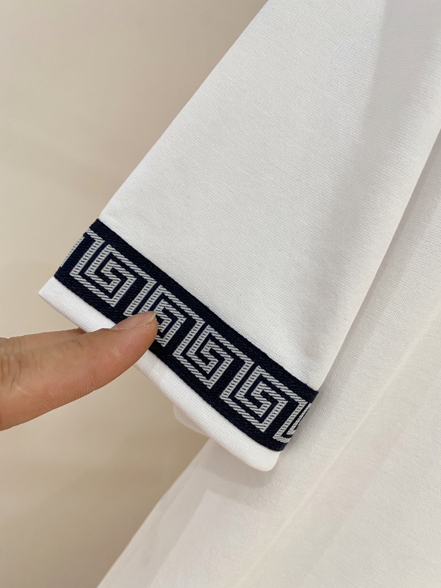 short sleeves